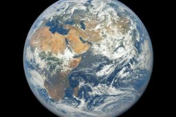 Vista privilegiada: veja vídeo da Terra a 1 milhão de milhas de distância