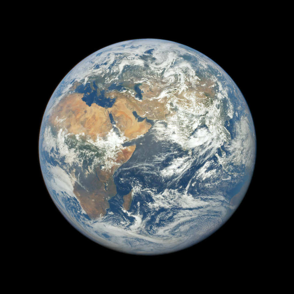 imagem da terra a partir do espaço dscovr