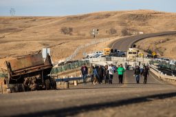 Entenda a polêmica do oleoduto em Dakota do Norte