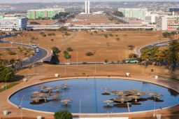 Seca em Brasília antecipa decretação de estado de emergência ambiental