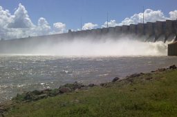 Sudeste e Centro-Oeste: reservatórios de hidrelétricas têm o pior outubro desde 2000